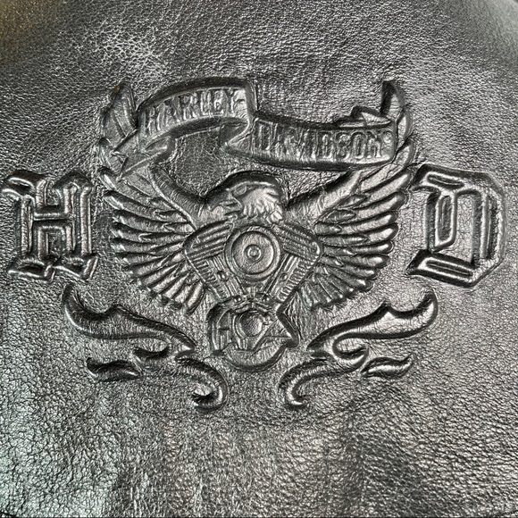 Harley Davidson Leather Jacket - Picture 4 of 14